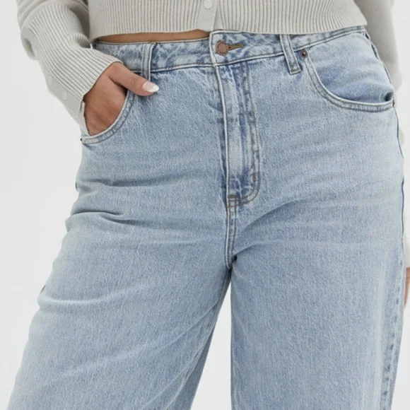 Oliver Logan Harlow High-Rise Barrel Jeans - Size 31 - Picture 2 of 16